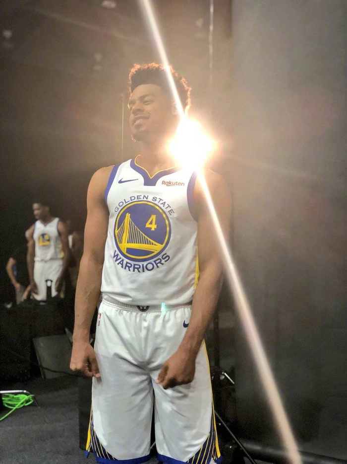 第三球便出 第三球便出